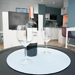 Apartamento Skwer 13 *